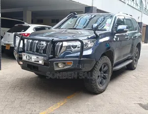 Toyota Land Cruiser Prado 2.8 2018 Blue