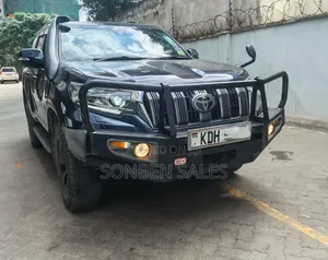 Toyota Land Cruiser Prado 2.8 2018 Blue
