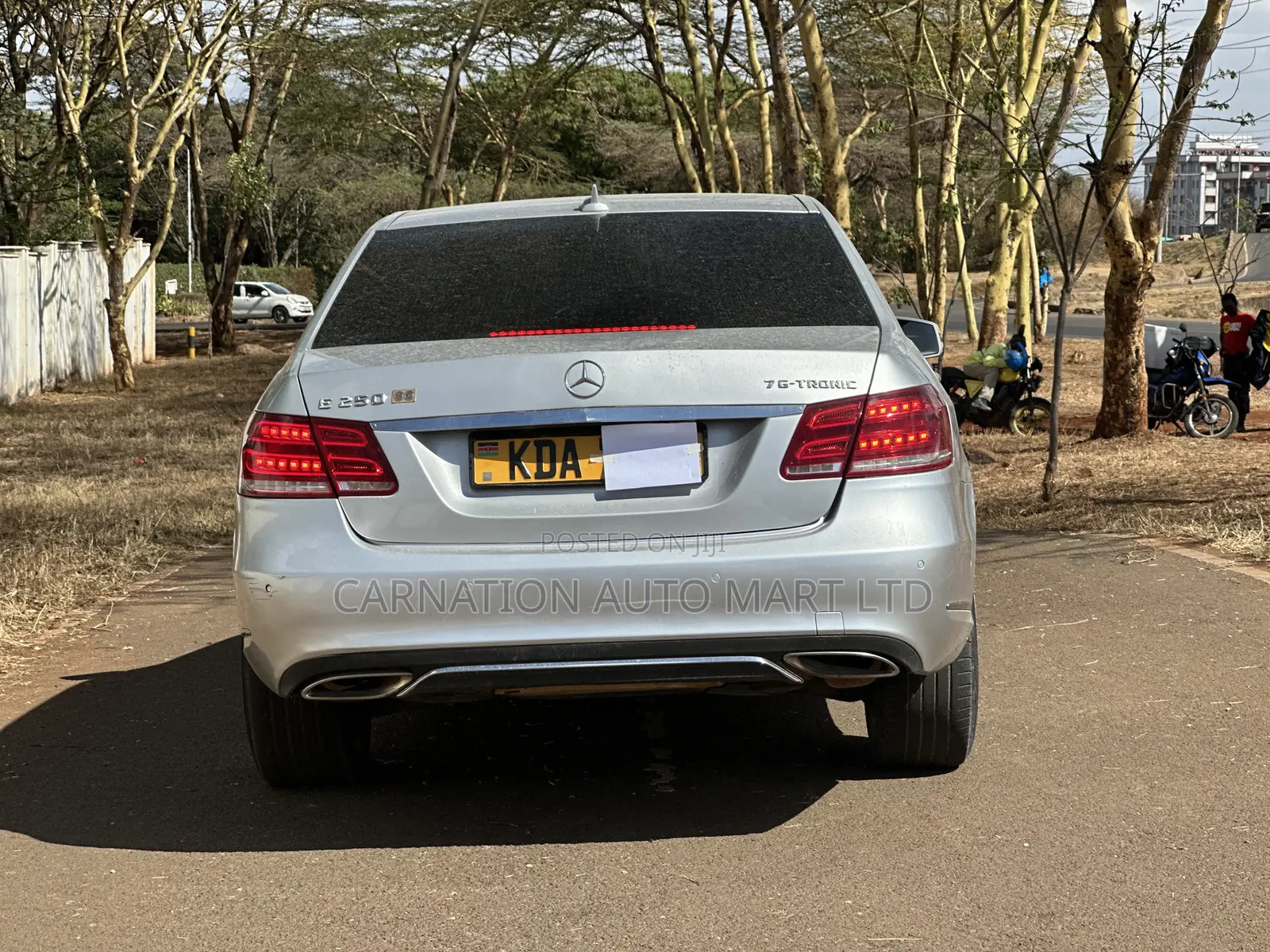 Mercedes-Benz E250 2013 Silver