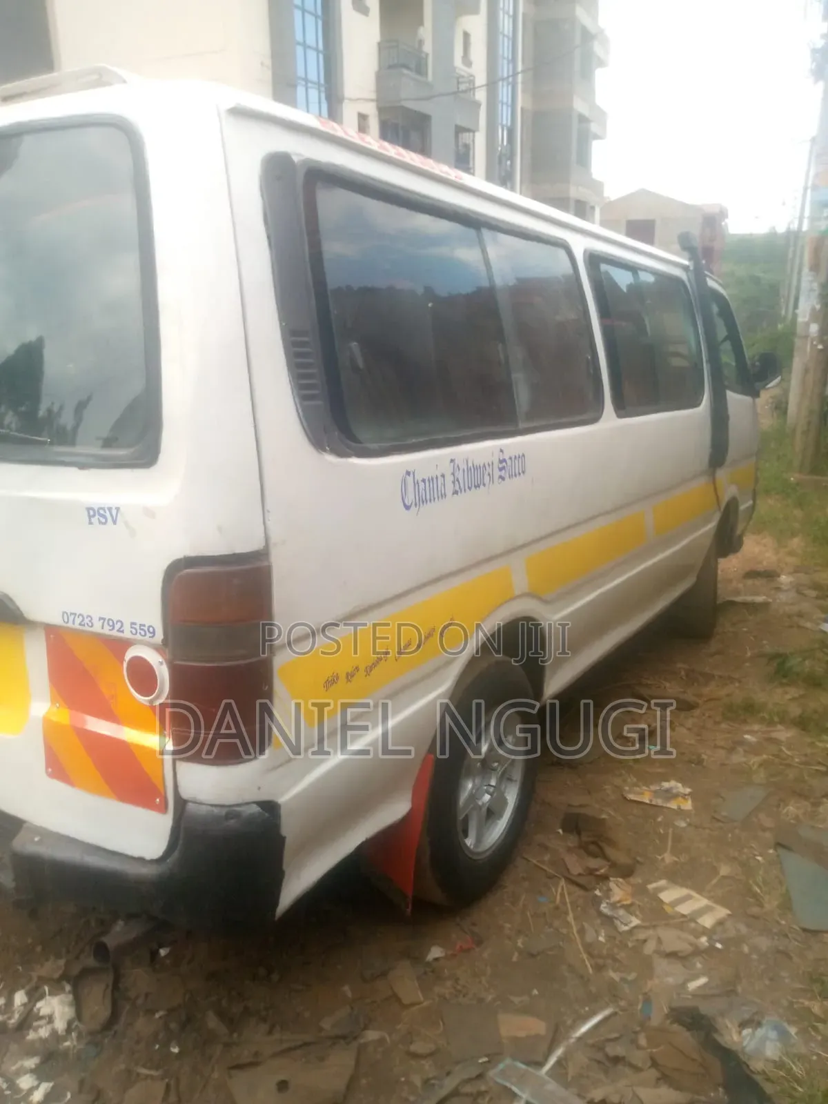 Toyota HiAce 2009 White