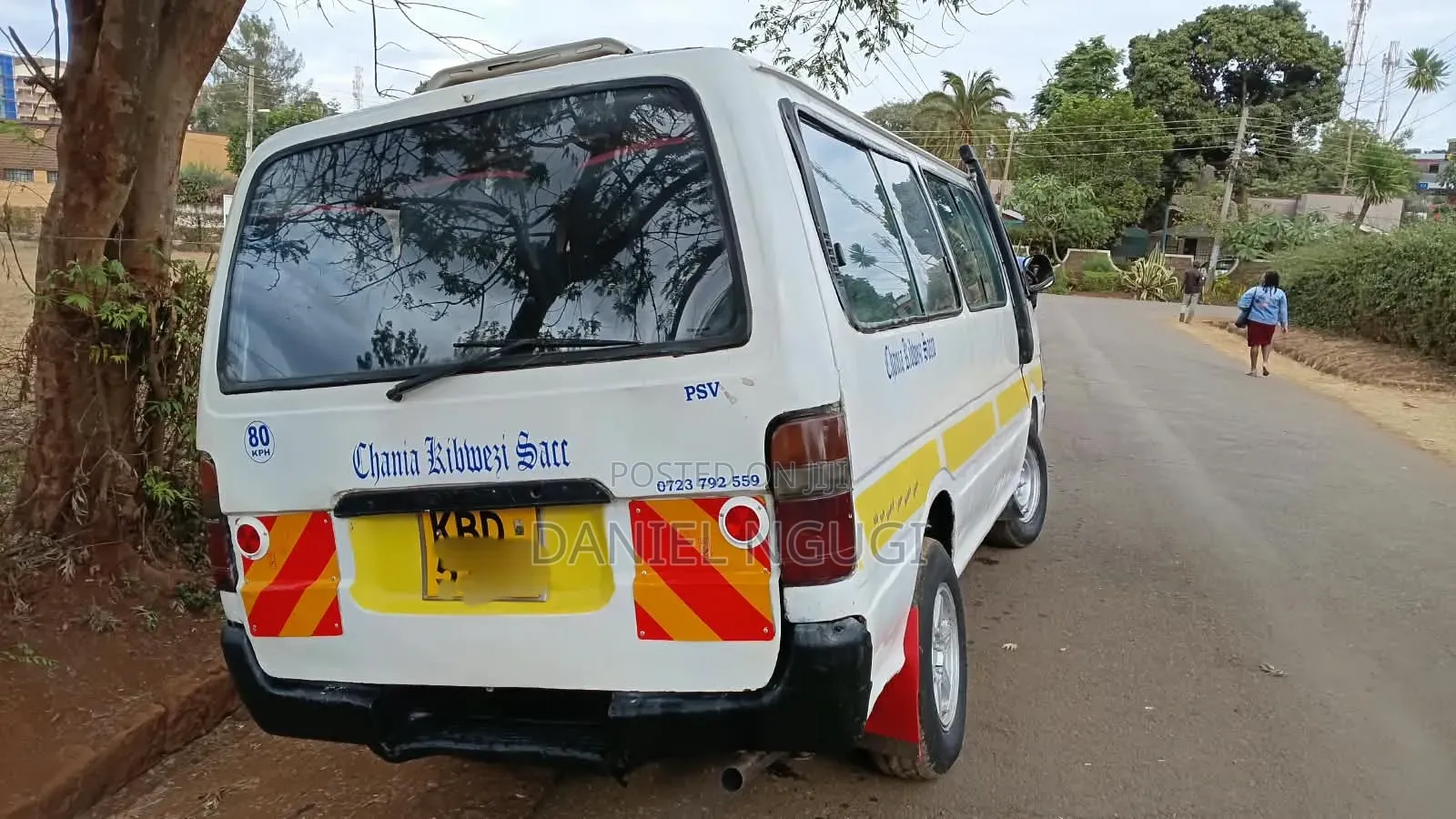 Toyota HiAce 2009 White