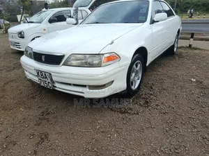 Toyota Mark II 2001 White