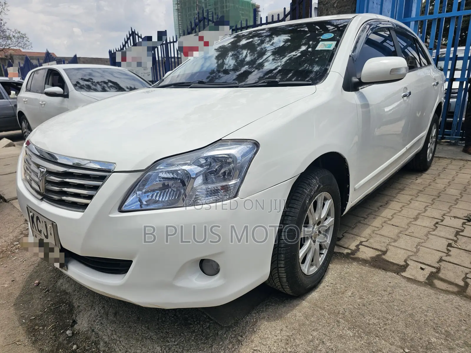 Toyota Premio 2009 White