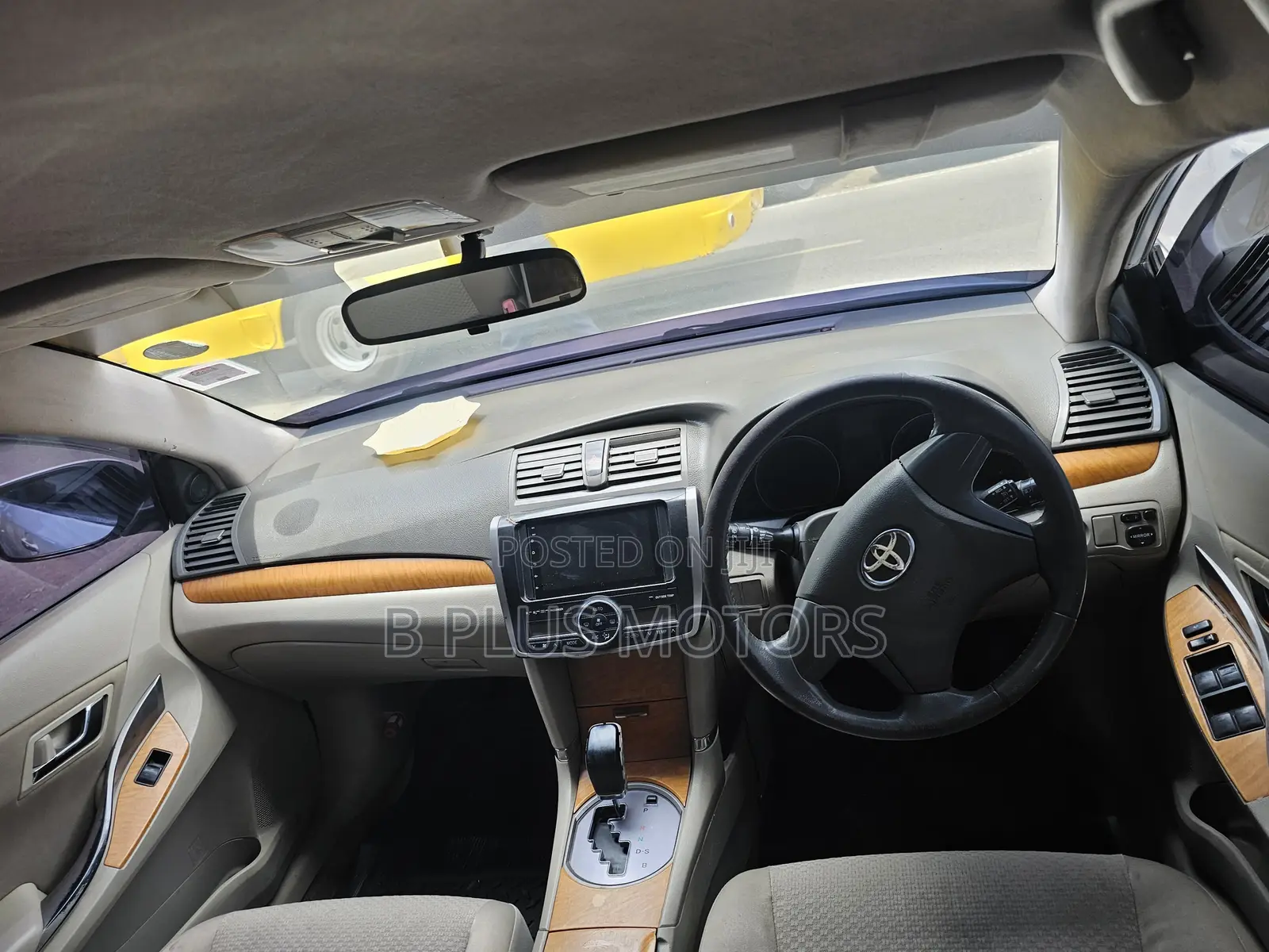Toyota Premio 2009 White