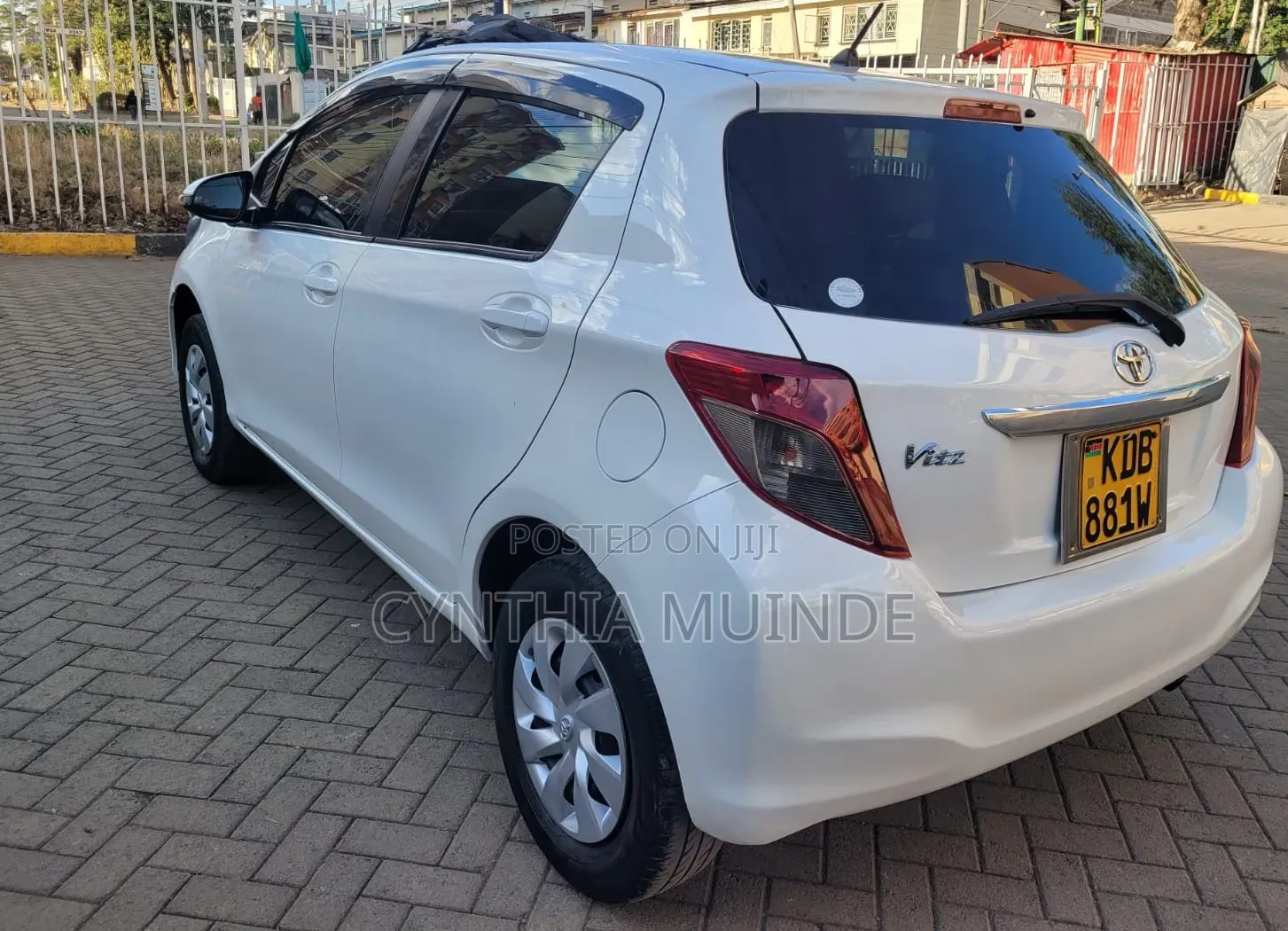 Toyota Vitz 2013 White