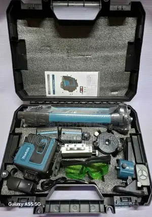 Makita 16-Line 4D Green Laser Level Kit