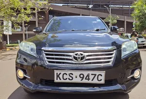 Toyota Vanguard 2011 Black