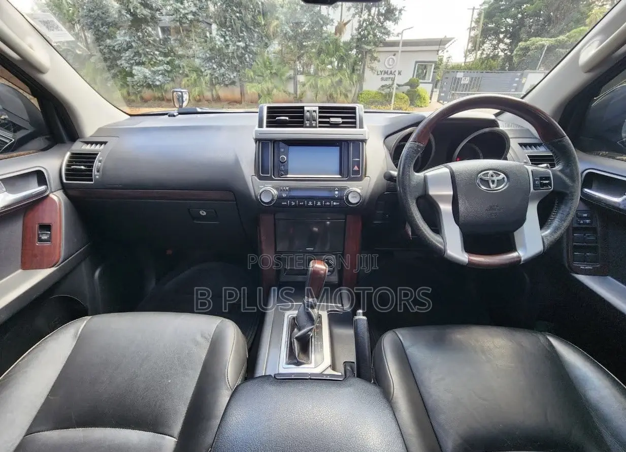 Toyota Land Cruiser Prado 2014 Black