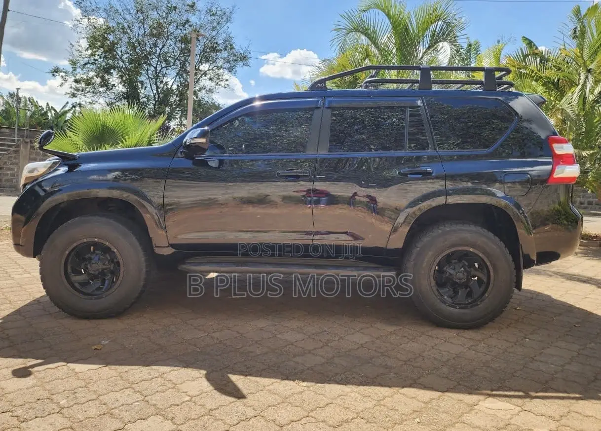 Toyota Land Cruiser Prado 2014 Black