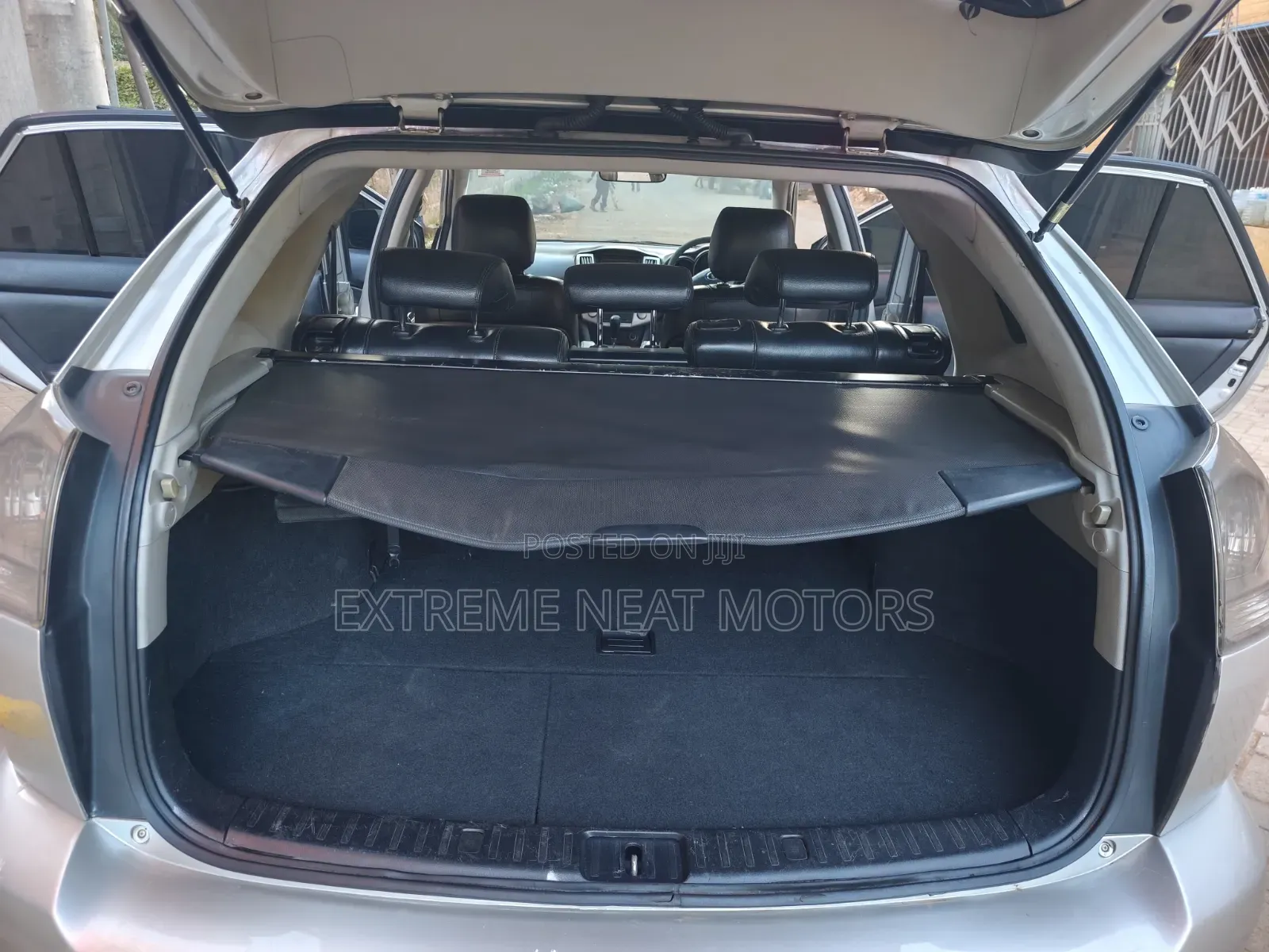 Toyota Harrier 2.4 4WD 2005 Silver
