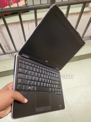 Laptop Dell Latitude E7240 8GB Intel Core i7 SSD 256GB