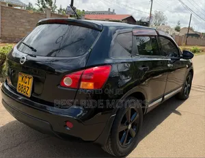 Nissan Dualis 2012 Black
