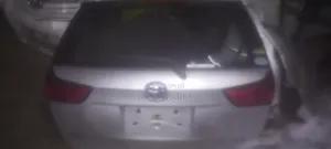 Toyota Fielder Tailgate
