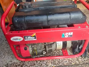 Pramac Lifter RS 3200 Generator Powered by Honda 5.5 HP Engine