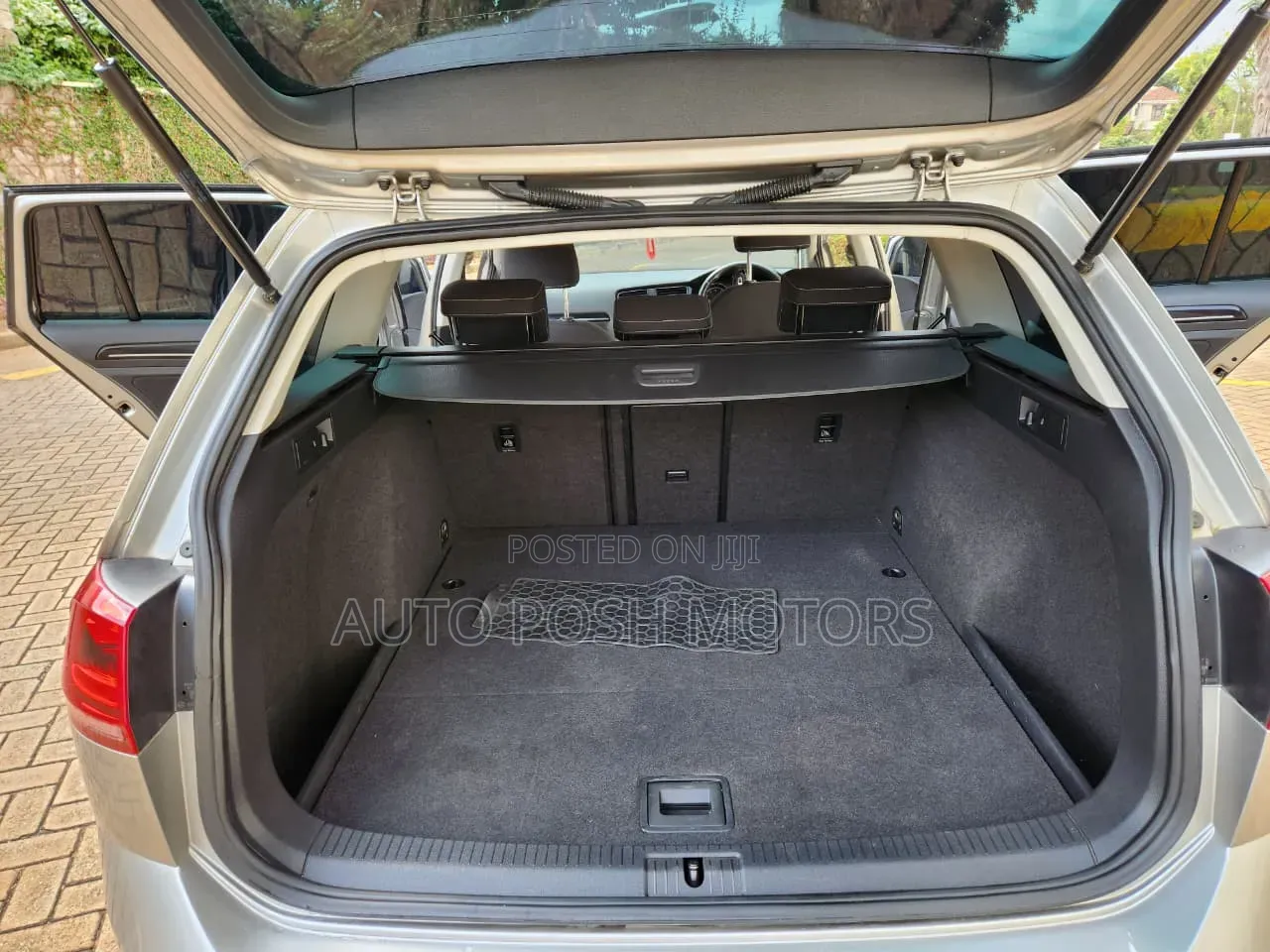 Volkswagen Golf Variant 2016 Silver