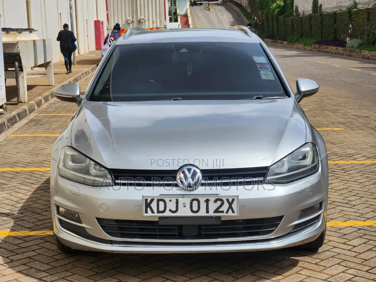 Volkswagen Golf Variant 2016 Silver