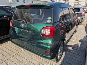 Toyota Passo 2019 Green