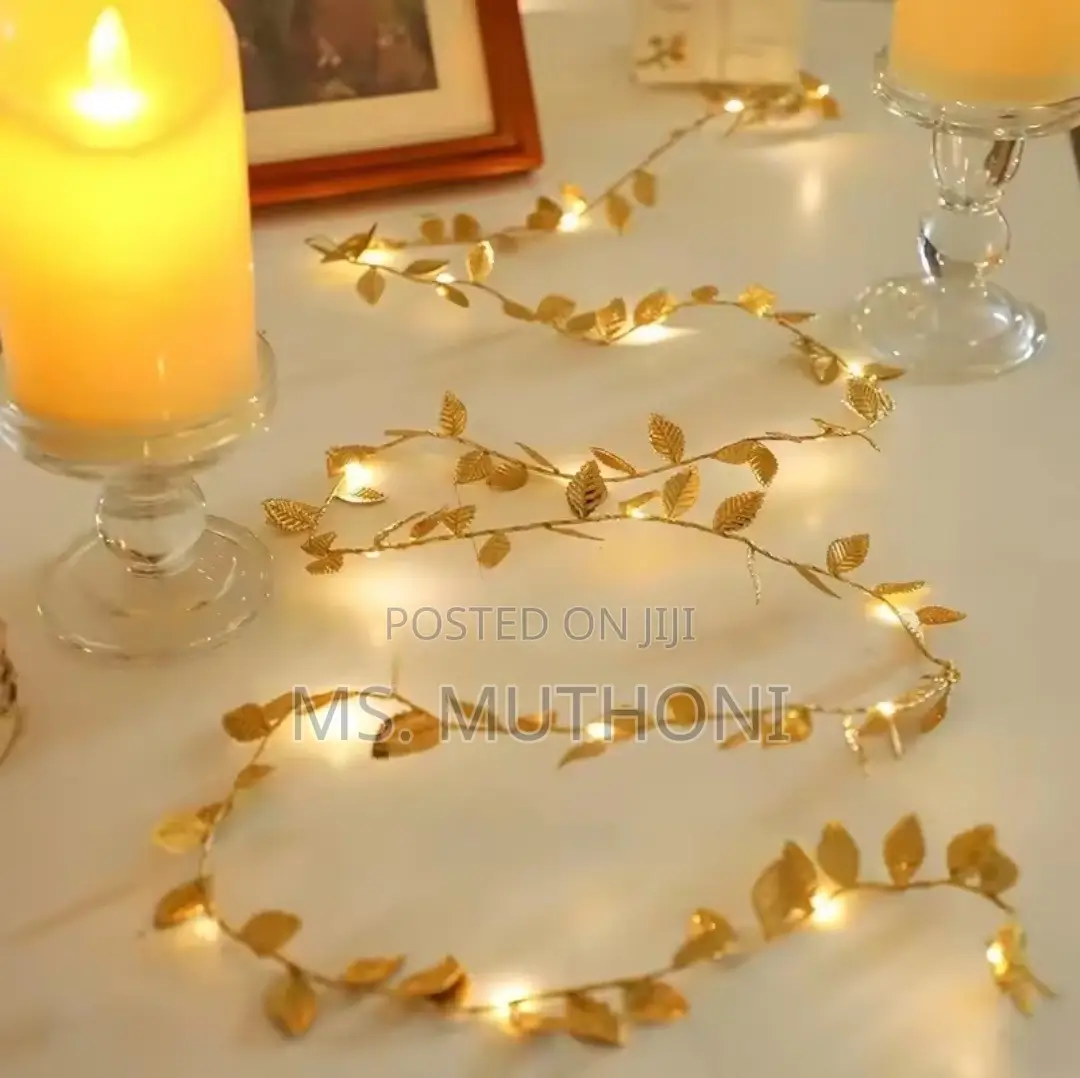 Leafy 10M Battery-Powered Christmas Fairy Lights