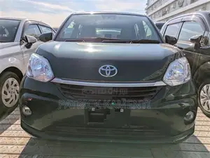 Toyota Passo 2019 Green