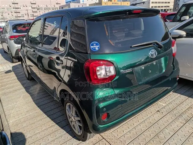 Toyota Passo 2019 Green