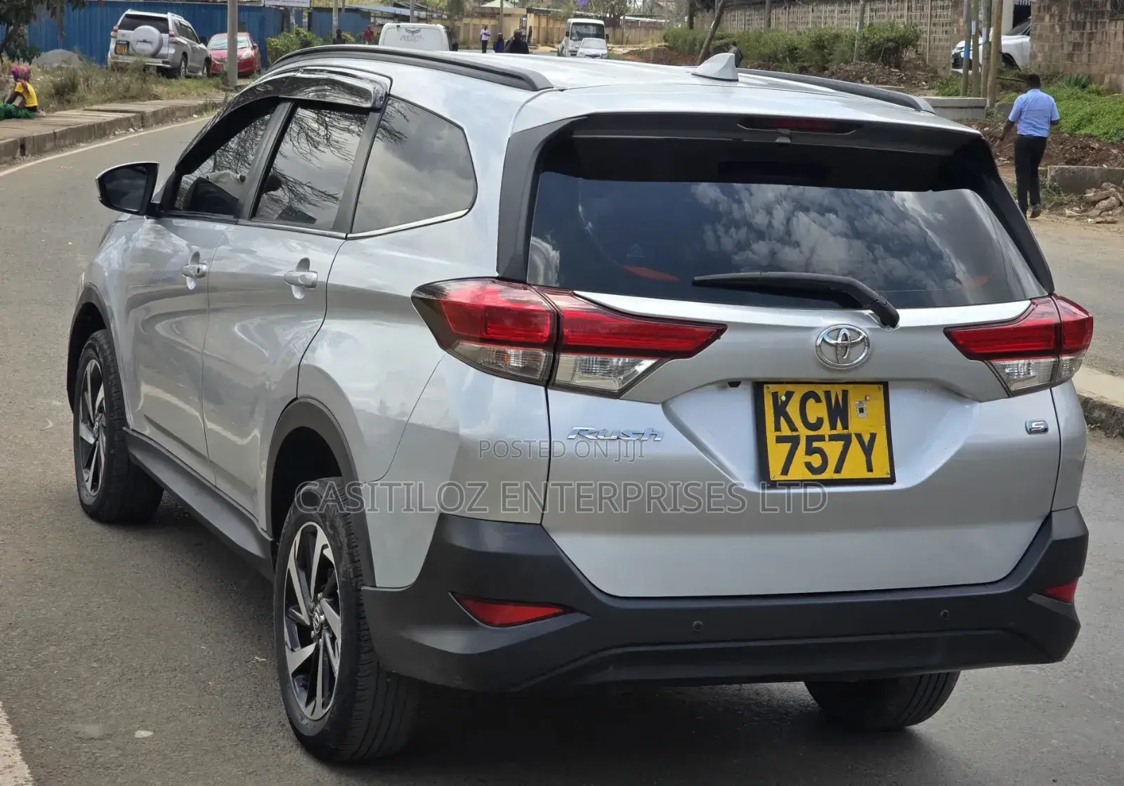 Toyota Rush 1.5 RWD 2019 Silver