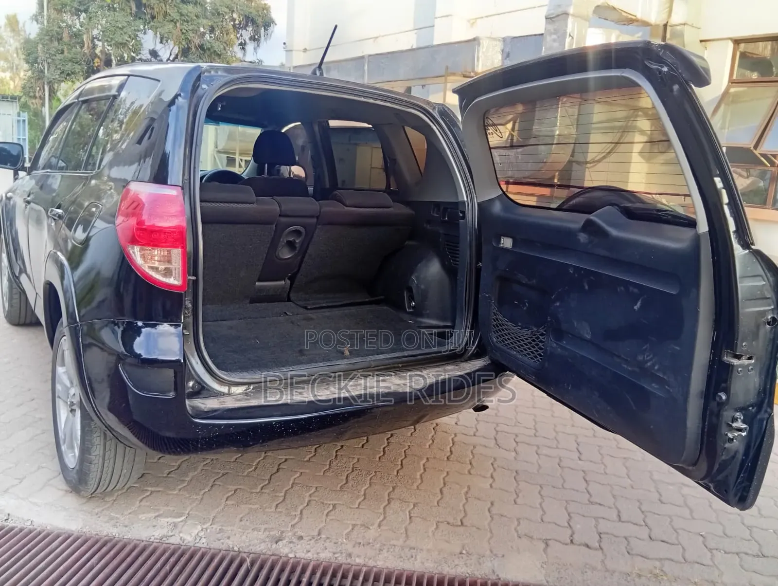 Toyota RAV4 2009 Black