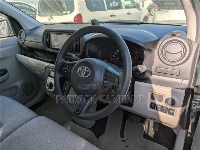 Toyota Passo 2019 Green