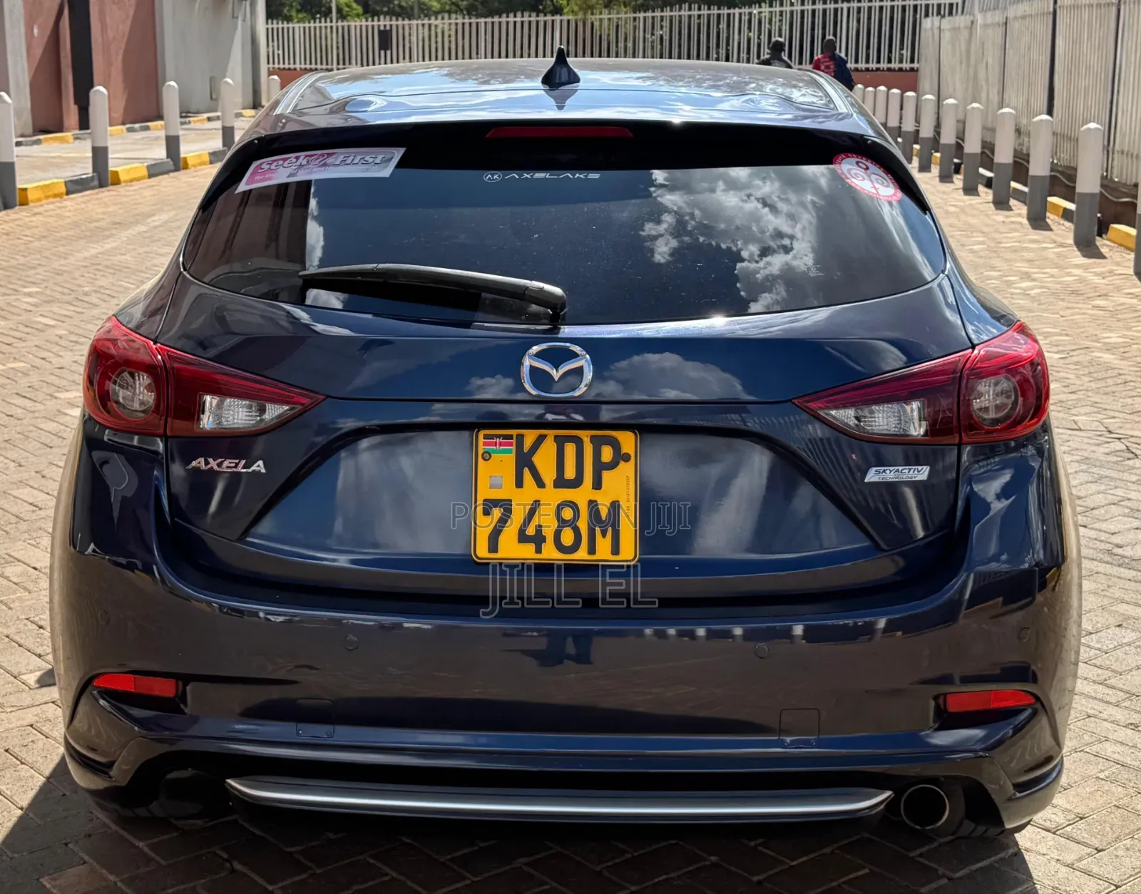 Mazda Axela 2016 Blue