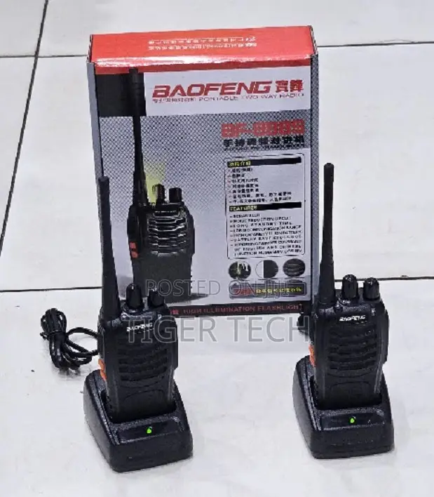BF-888S 16 Memory Channels, 50 CTCSS /105 CDCSS Two Way Radio
