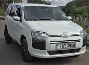 Toyota Succeed 2018 White