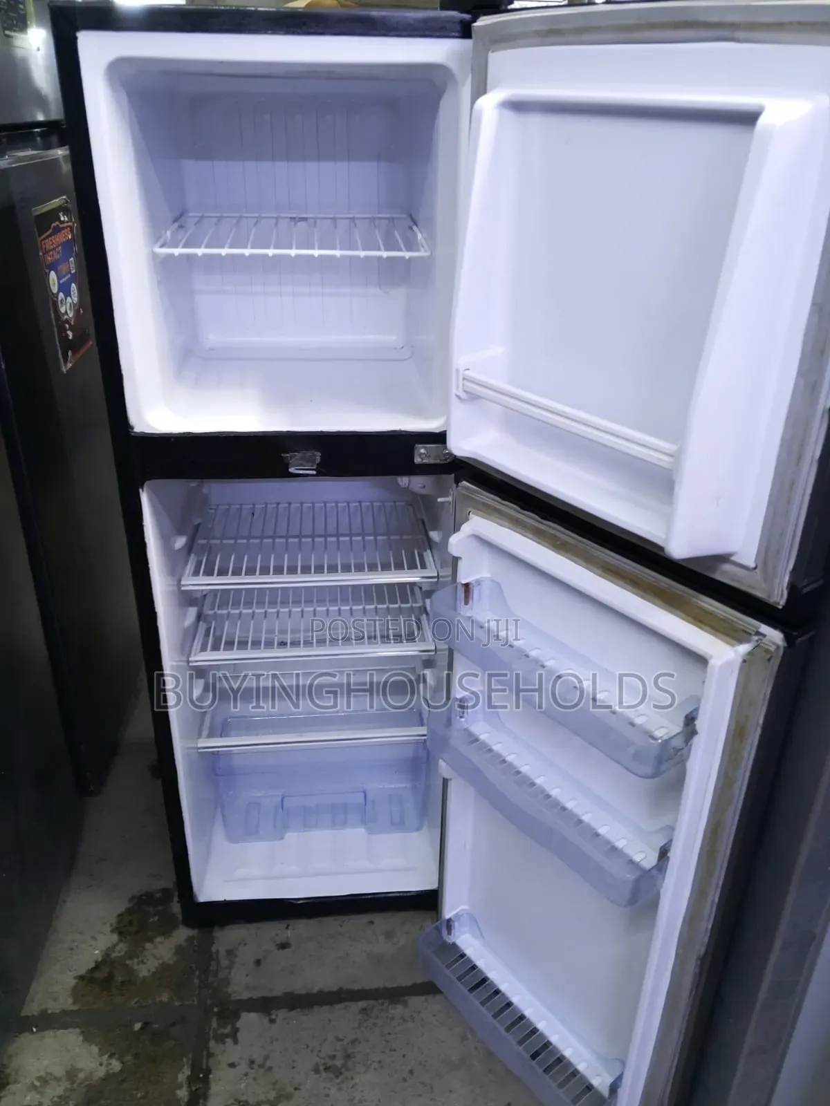 Von 125L Fridge