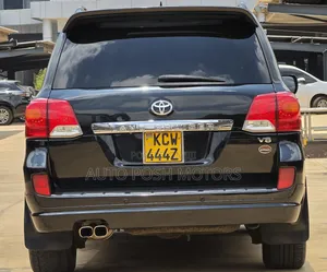 Toyota Land Cruiser 2012 Black