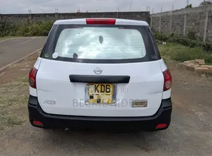Nissan Advan 2013 White