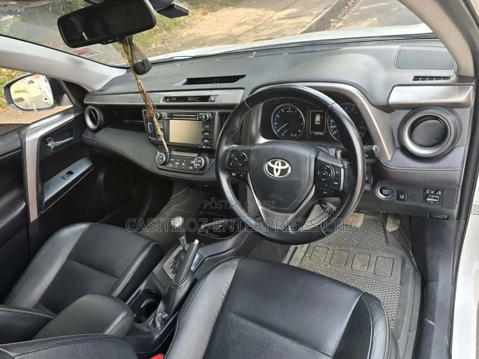 Toyota RAV4 2015 White