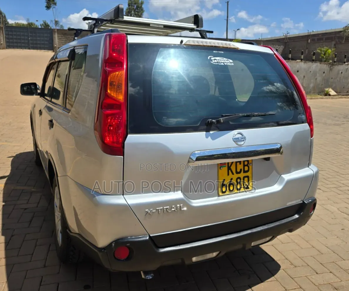 Nissan X-Trail 2009 Silver