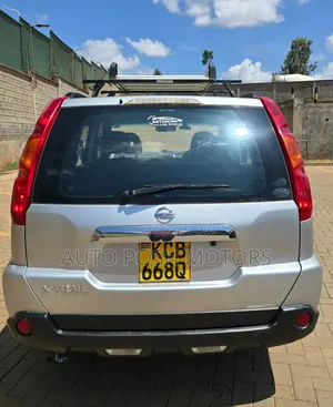 Nissan X-Trail 2009 Silver