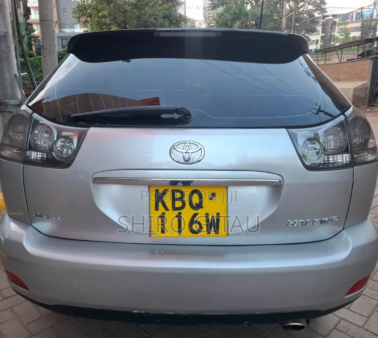Toyota Harrier 2005 Silver