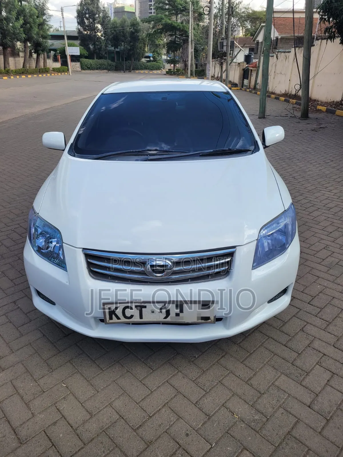 Toyota Axio 2011 White