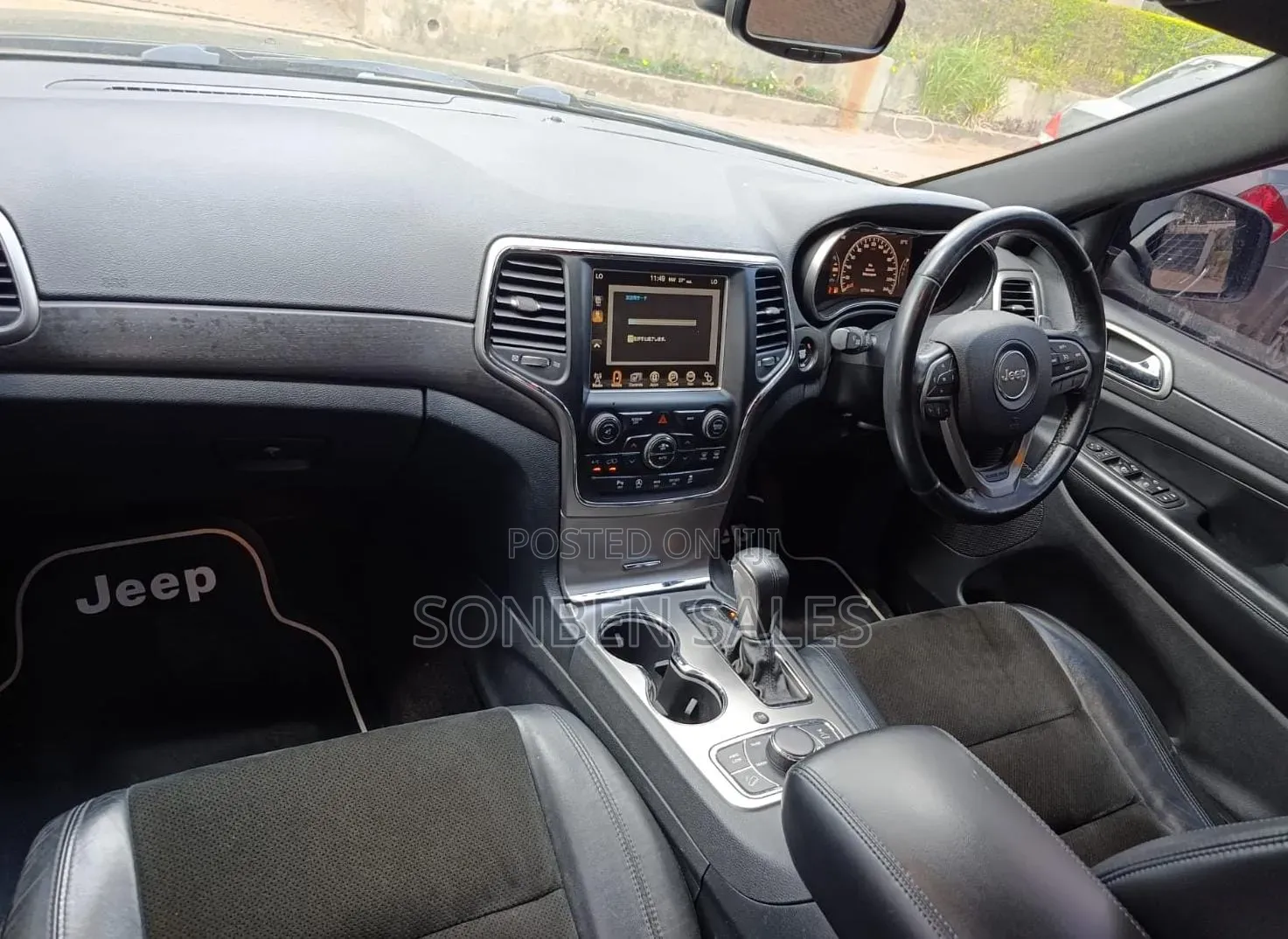 Jeep Grand Cherokee 2017 Black