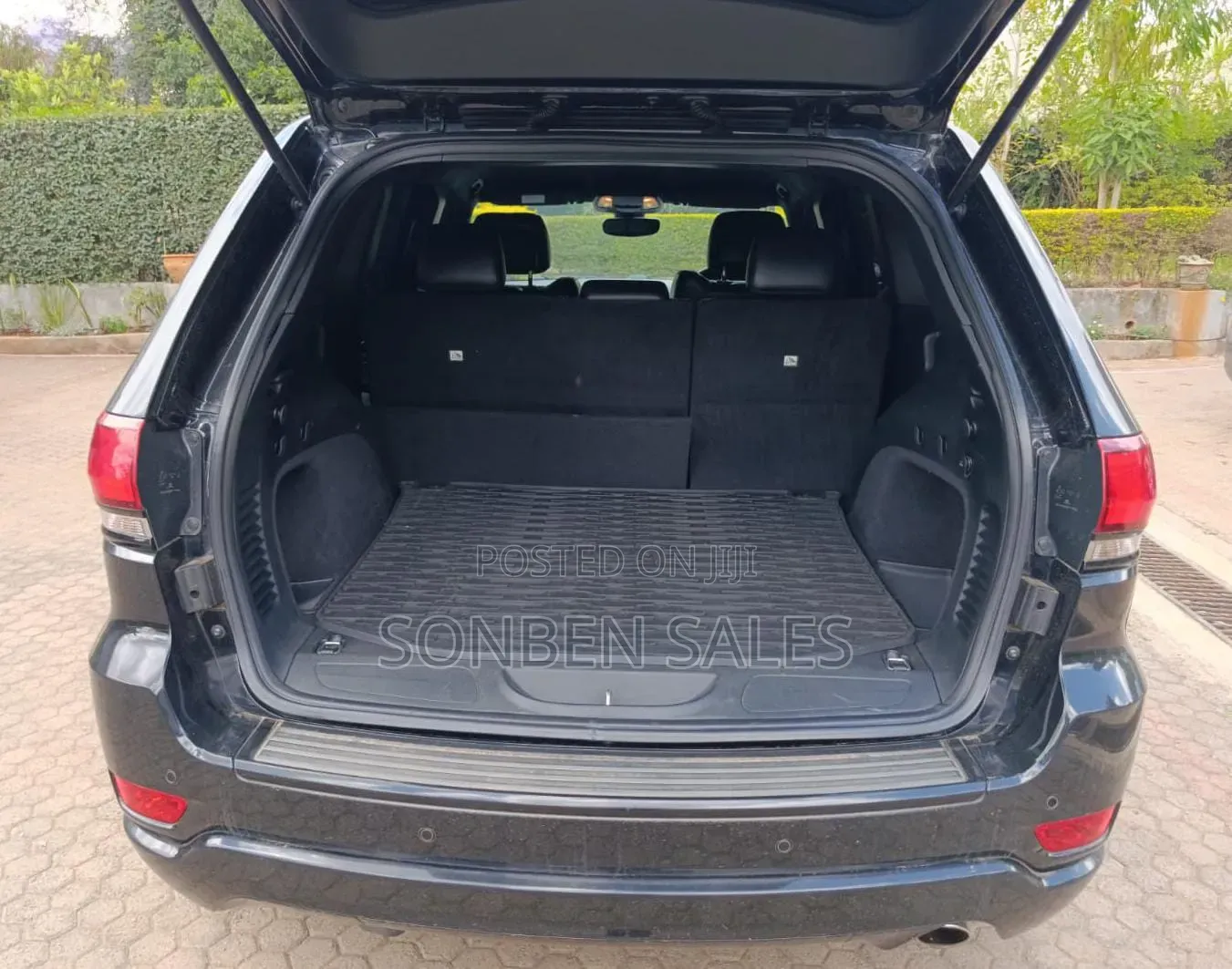 Jeep Grand Cherokee 2017 Black
