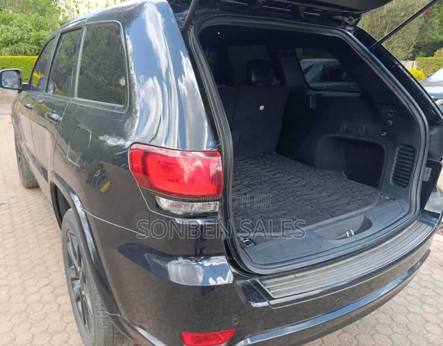 Jeep Grand Cherokee 2017 Black