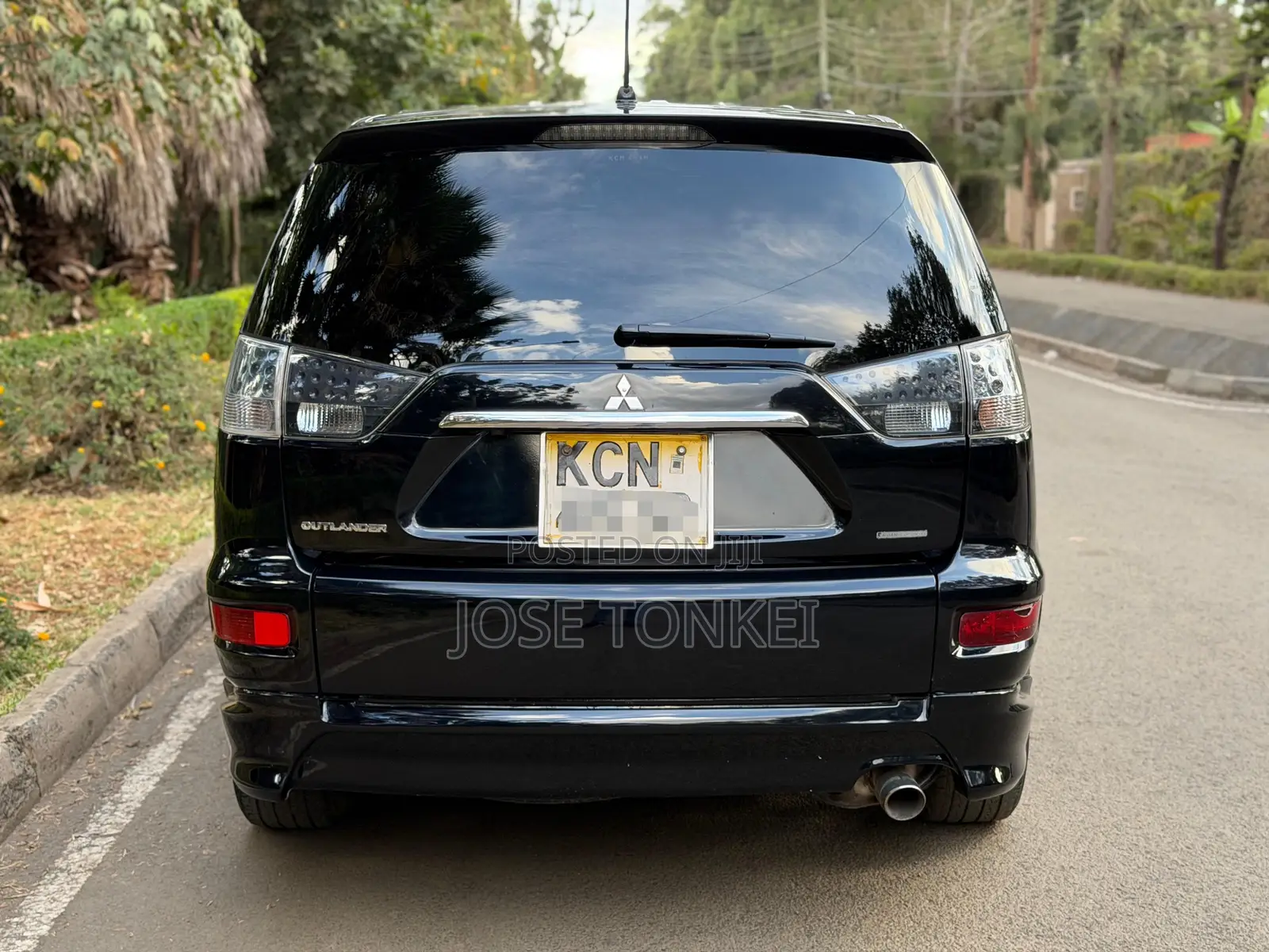 Mitsubishi Outlander 2010 Black