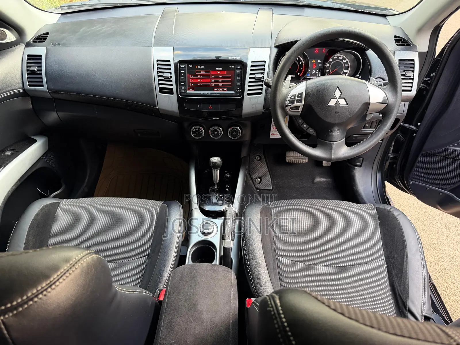 Mitsubishi Outlander 2010 Black