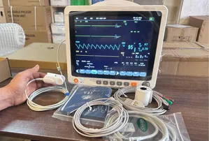 High Resolution, 5 Parameters Patient Monitor