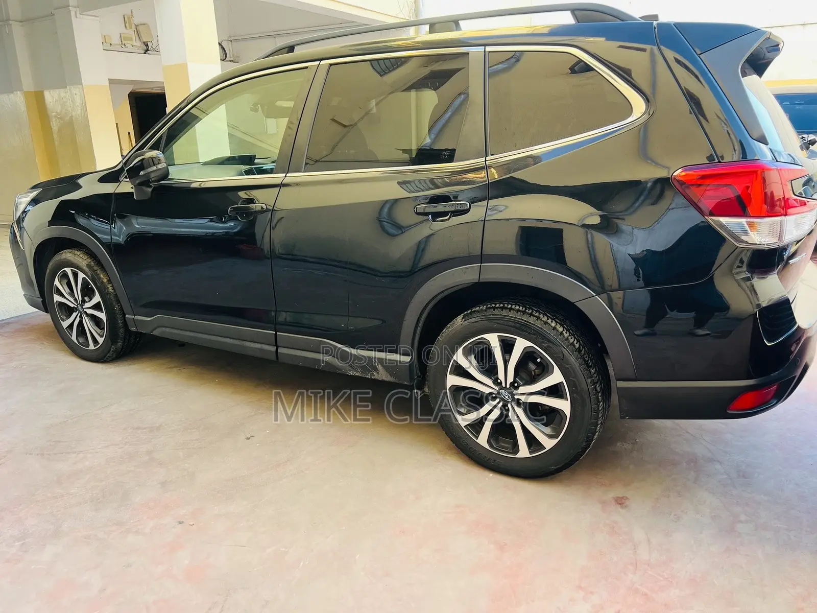 Subaru Forester Touring AWD 2019 Black