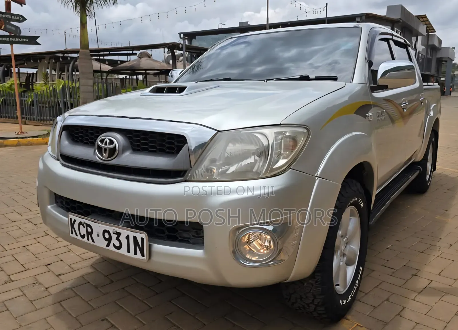 Toyota Hilux 2011 Silver