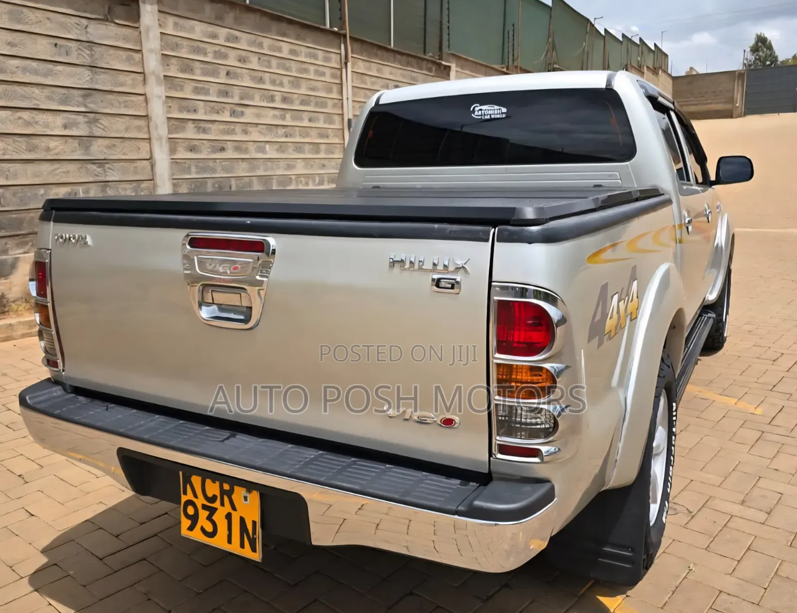 Toyota Hilux 2011 Silver
