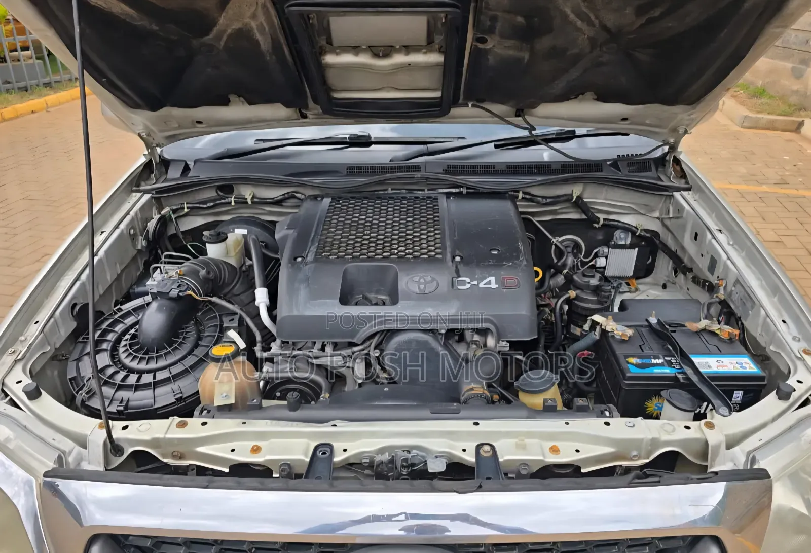 Toyota Hilux 2011 Silver