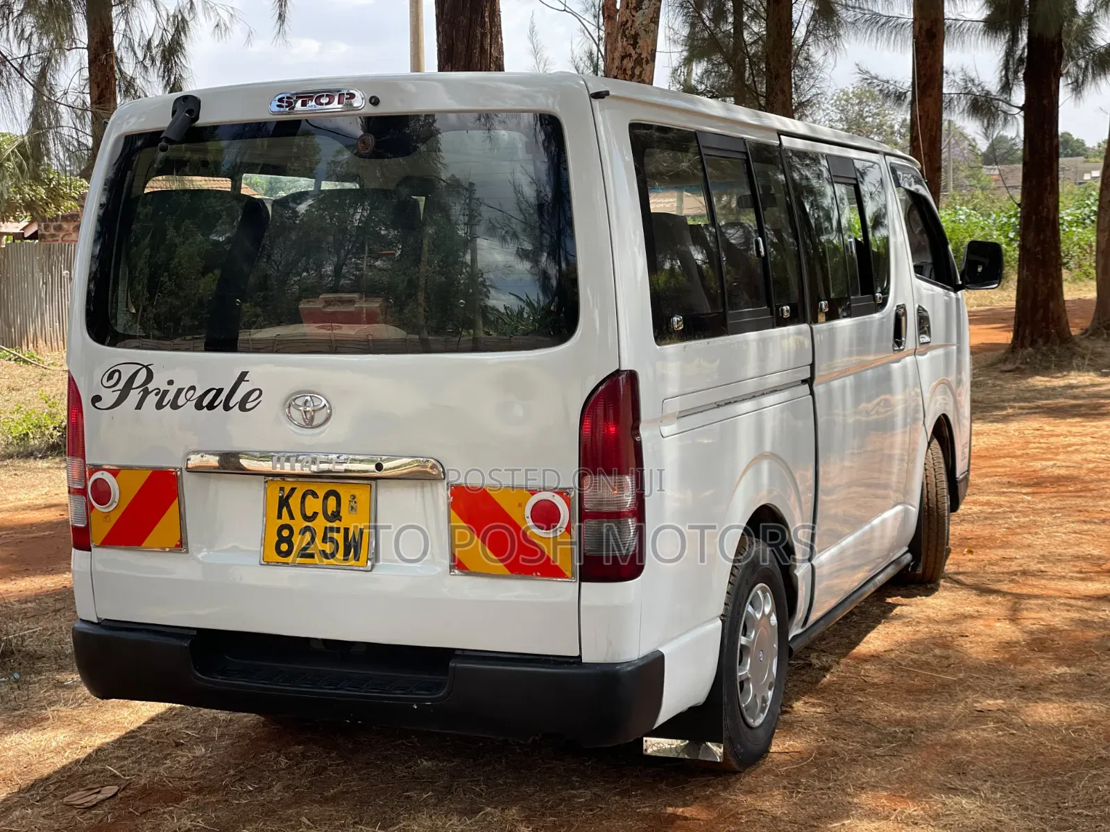 Toyota HiAce 2012 White