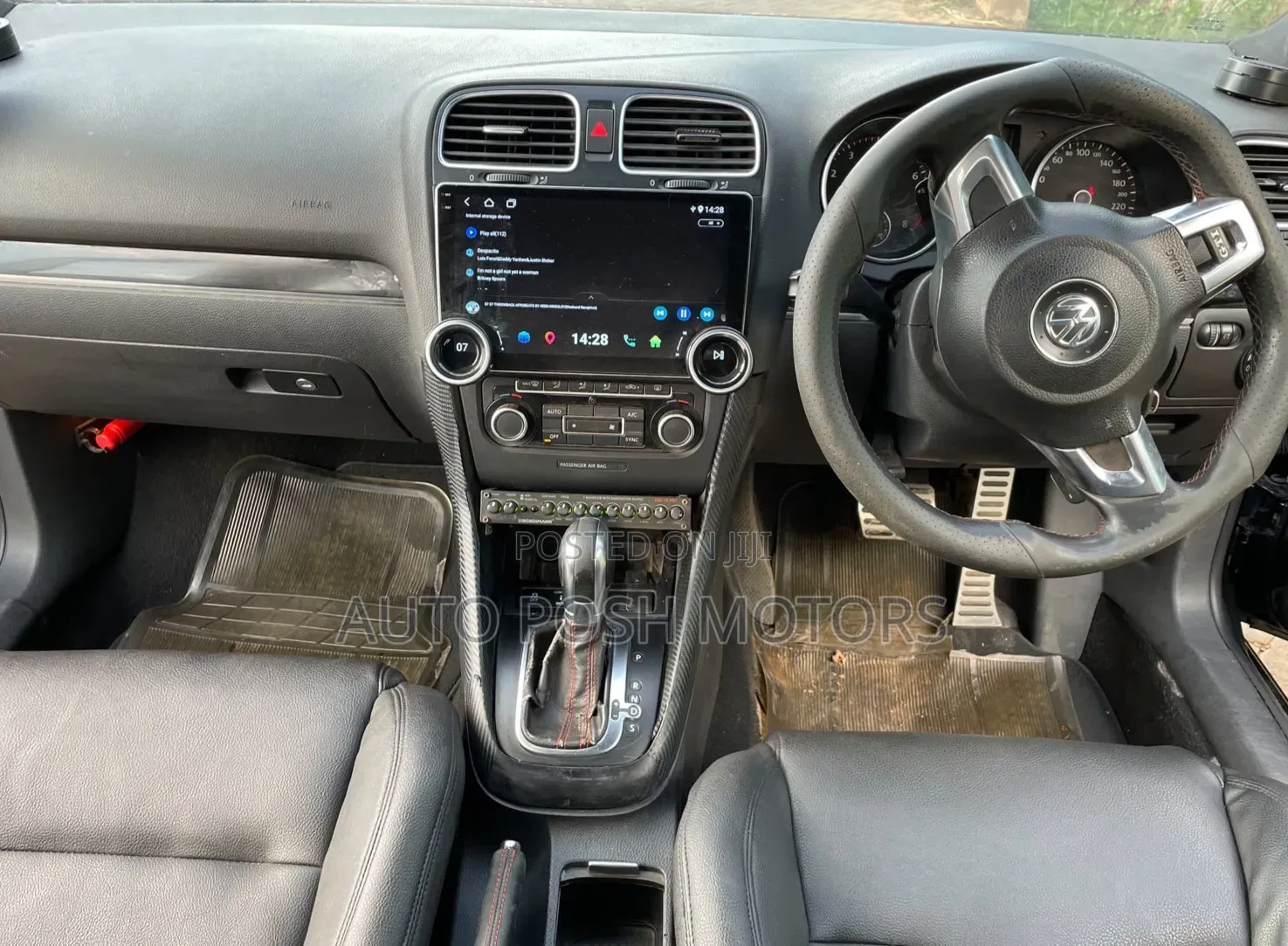 Volkswagen Golf 2013 Black